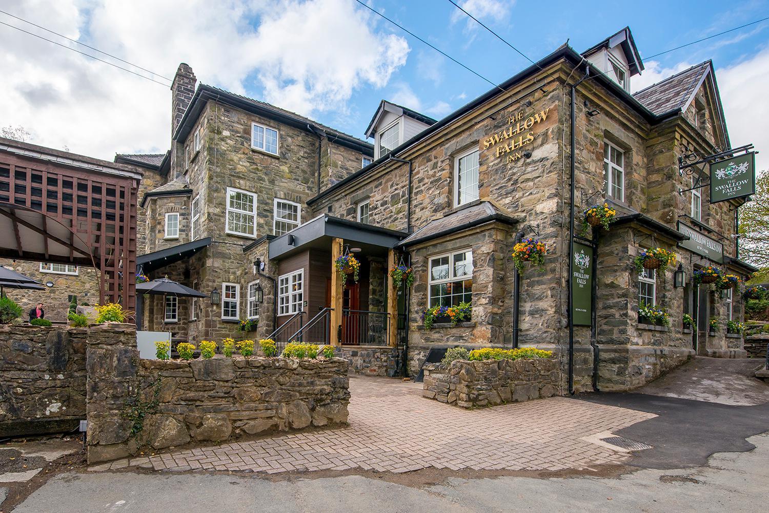The Swallow Falls Inn - The Inn Collection Group Бетс-и-Койд Экстерьер фото